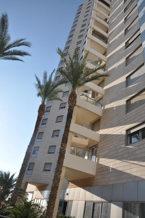Sky Home Luxury Apartment With Sea View Bat Yam Exterior foto