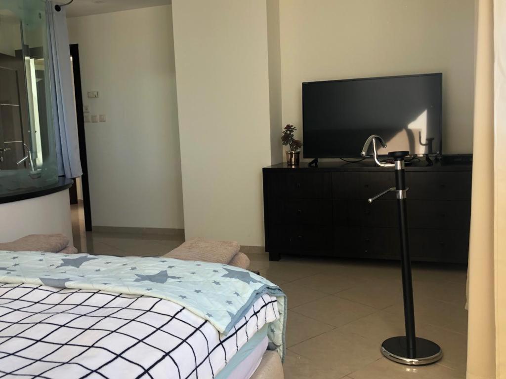 Sky Home Luxury Apartment With Sea View Bat Yam Exterior foto